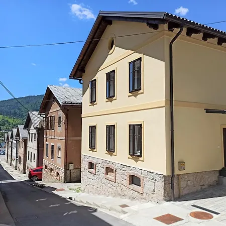 House Slabnik - Unesco *